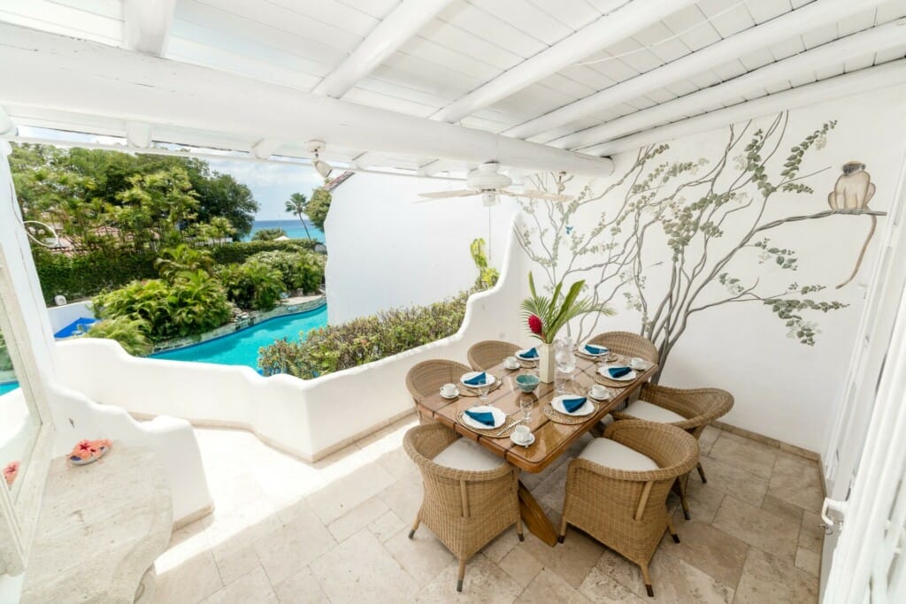 Nutmeg — Merlin Bay