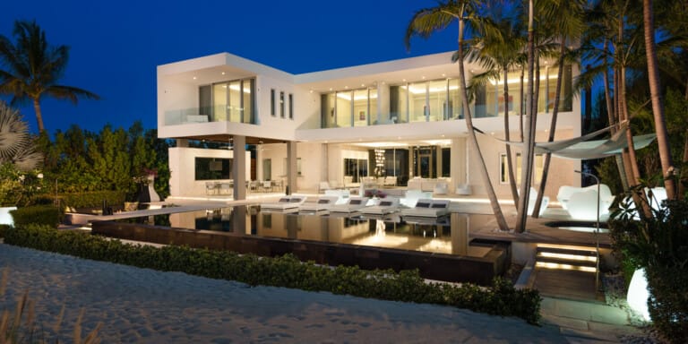 Awa Villa